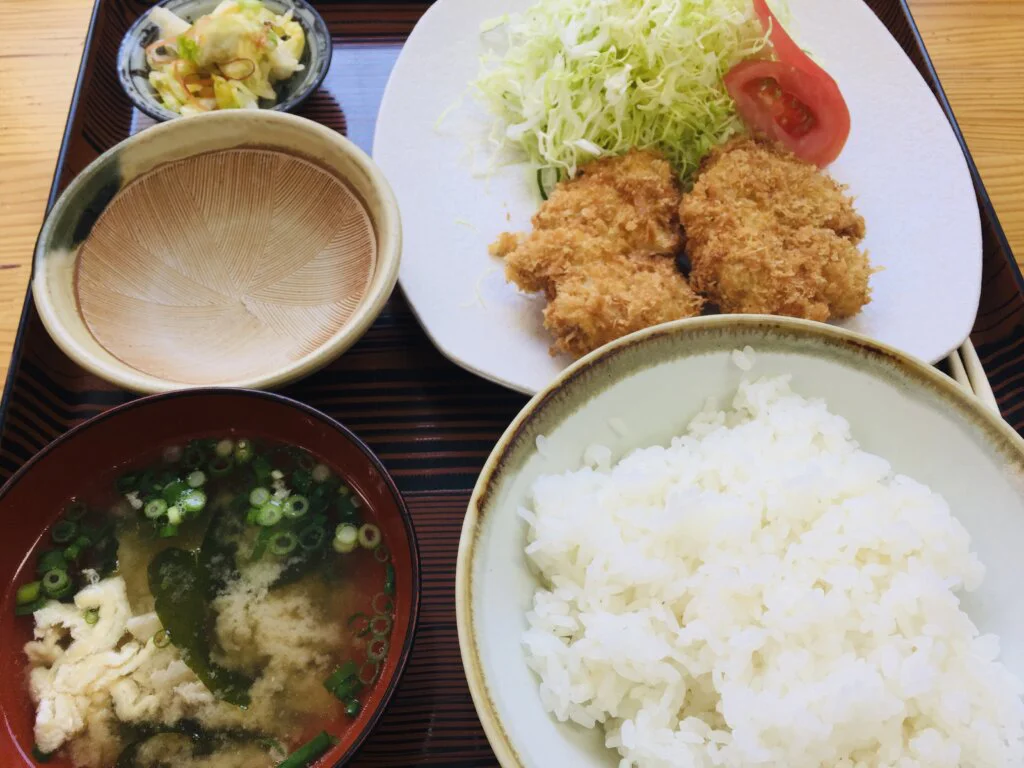 とんかつしが | あいべぇなみえ